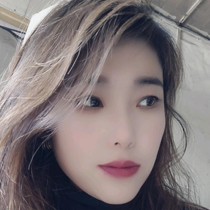 妍霖儿