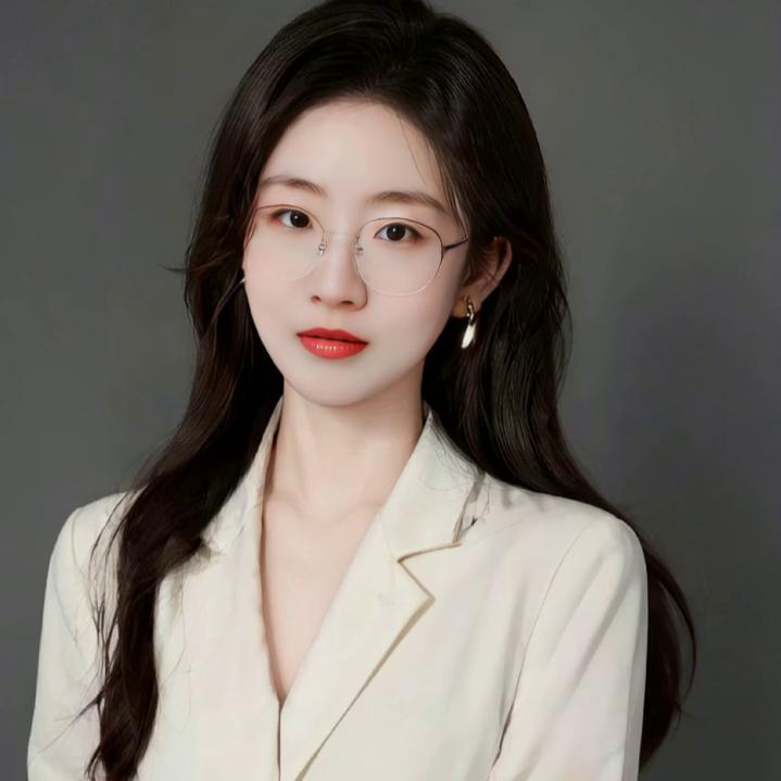 00后莱西英语老师