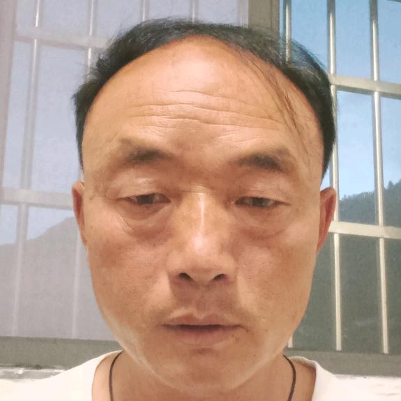 吃水不忘挖井人《严》