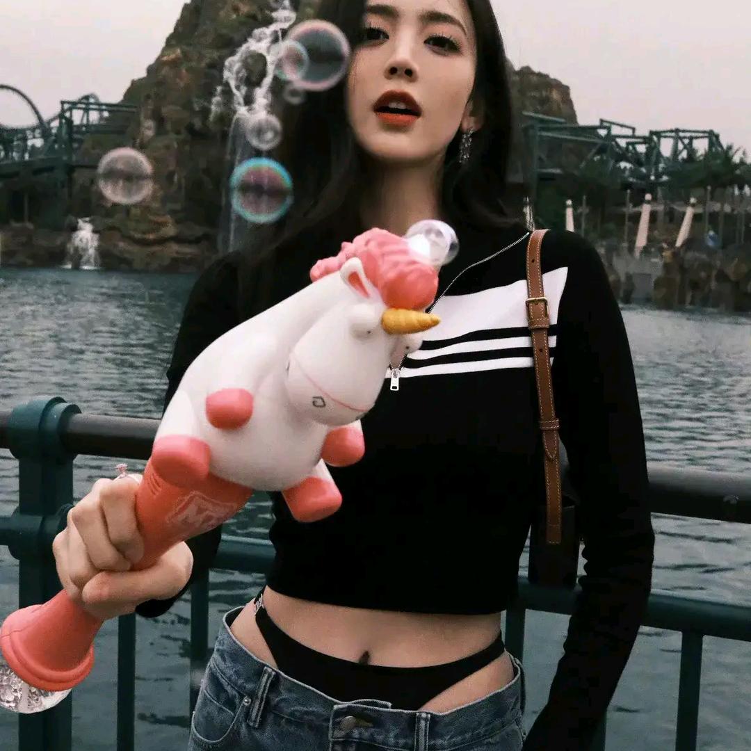 娇俏大母咪