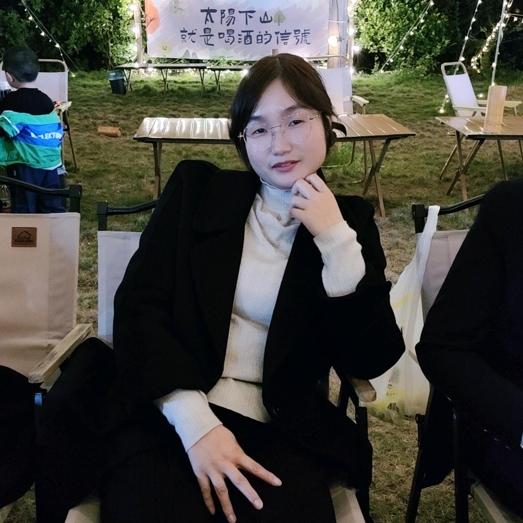麦家具的玲玲
