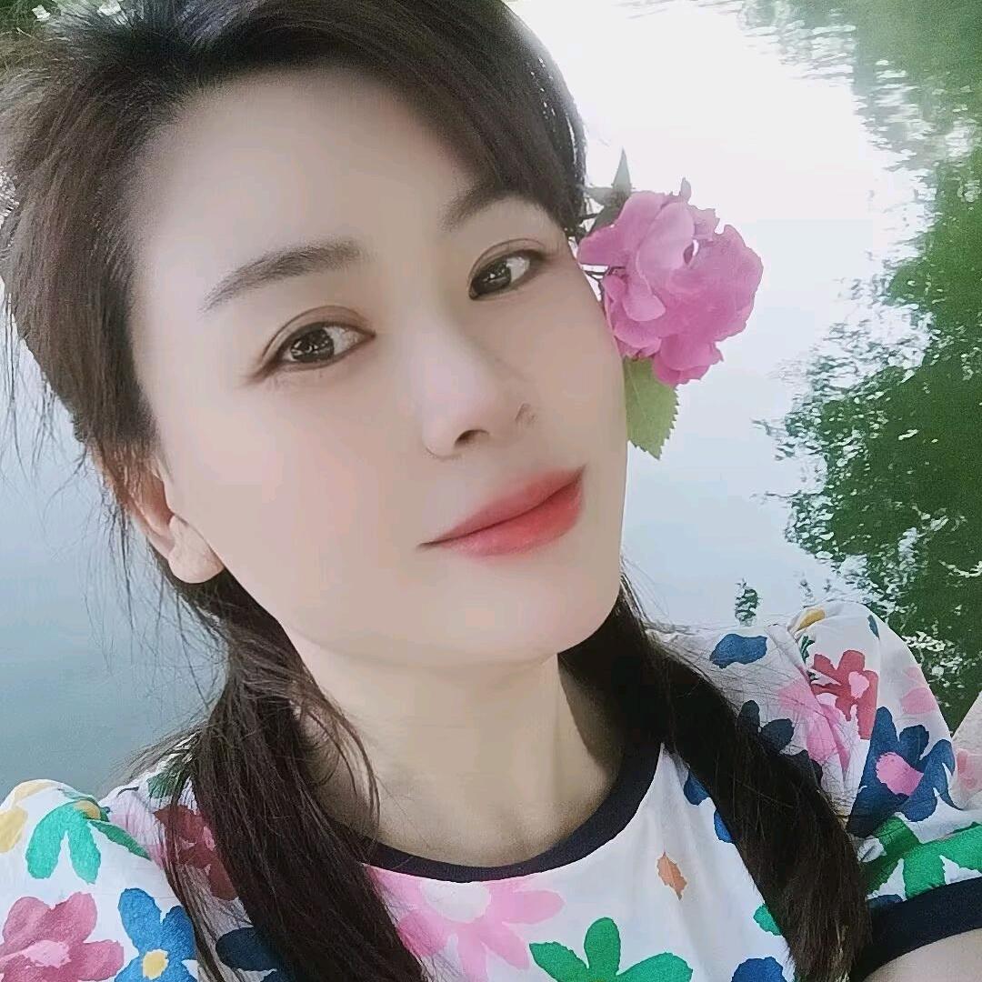川妹在奎屯