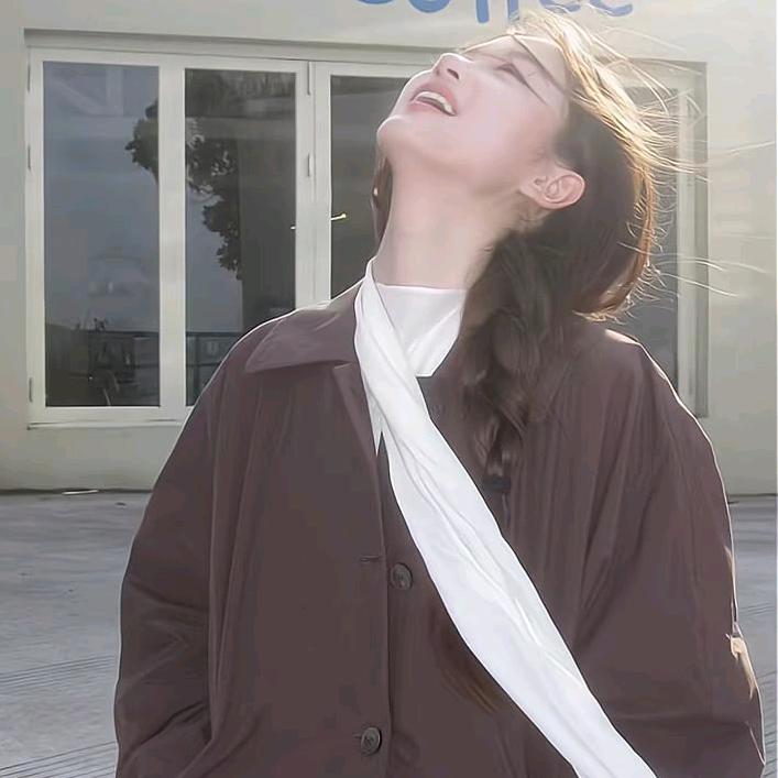(⑉°з°)