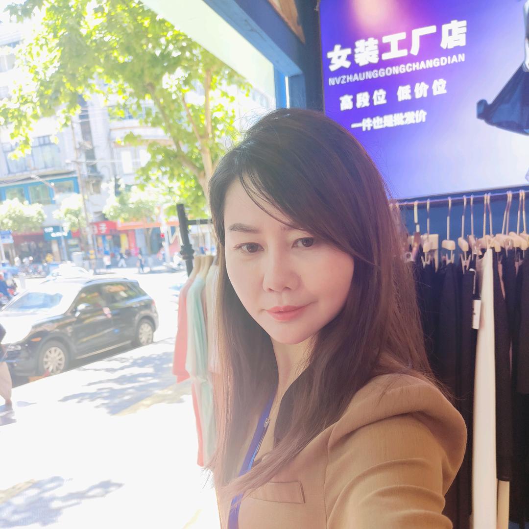 吉首关厢门 欧咖.女装批发