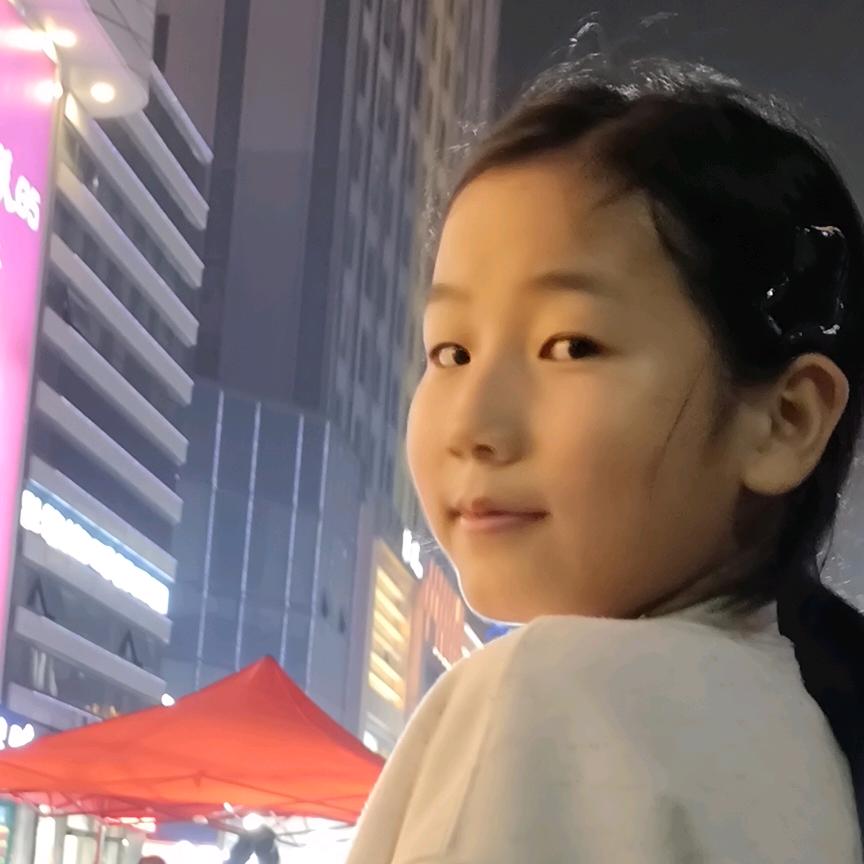 Li  成