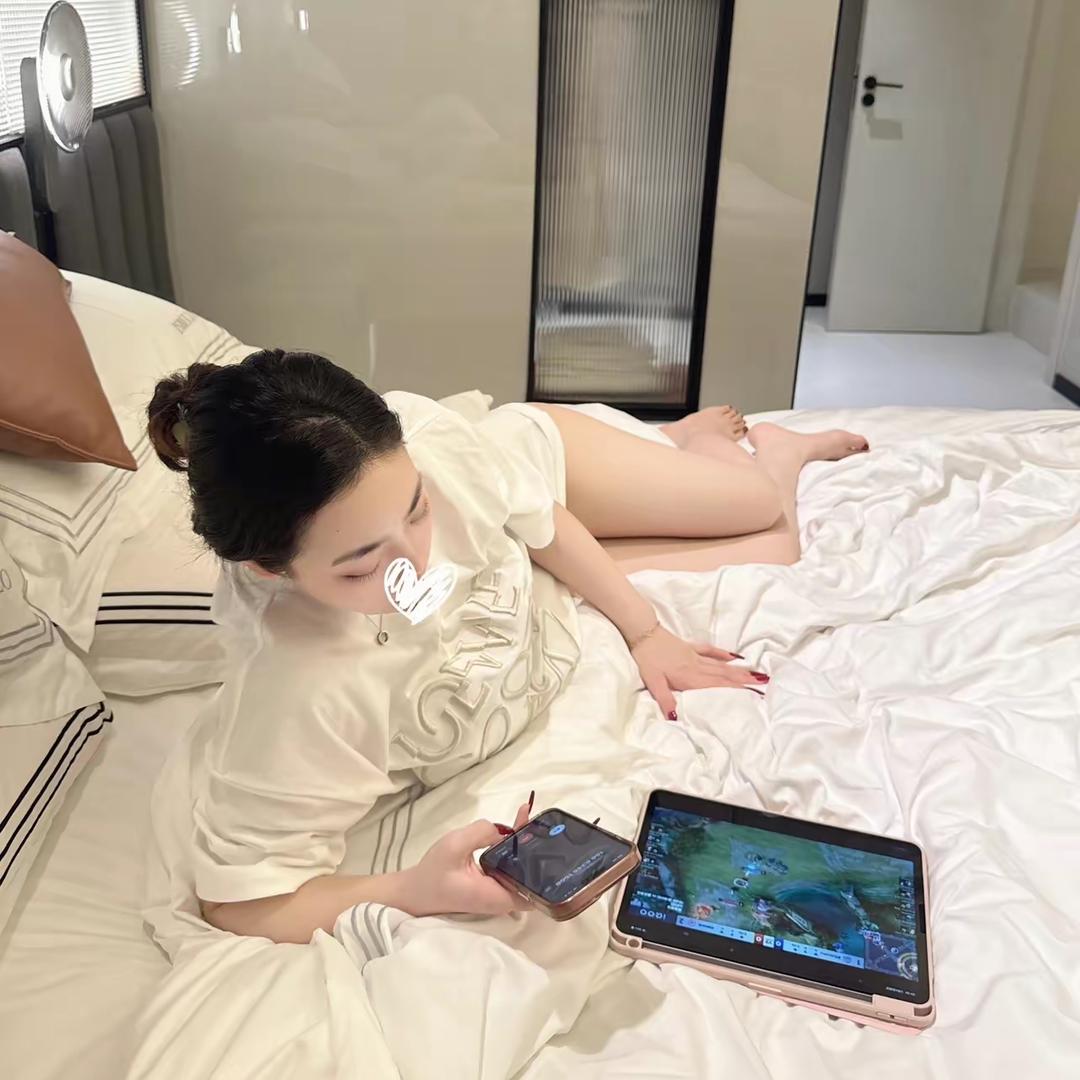 陈陈陈陈陈女士🐯