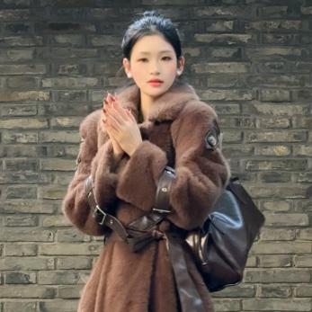 如意轻奢高定服饰