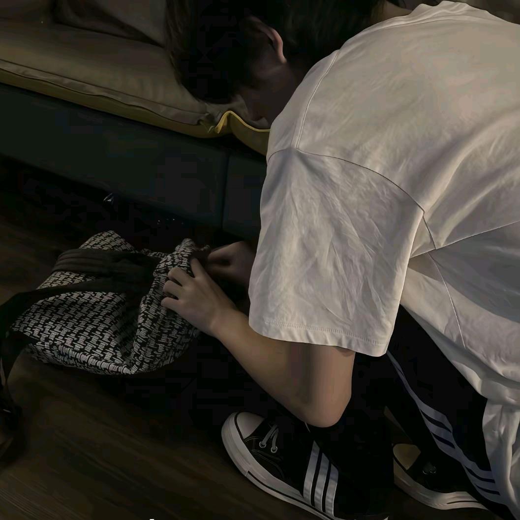 用户名81040697头像