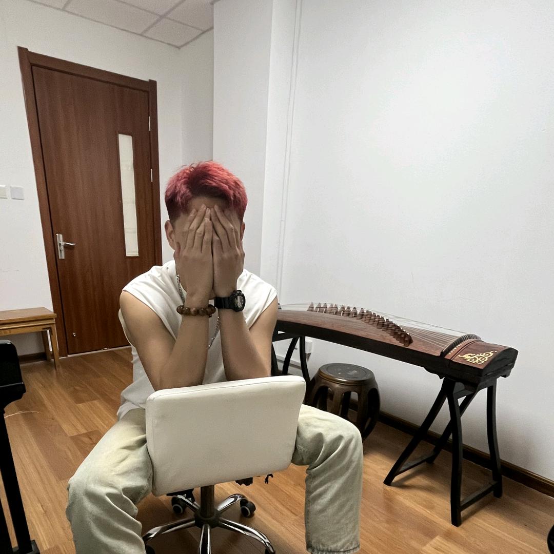 程程不睡觉
