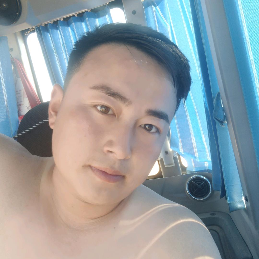 挖机♥小伙