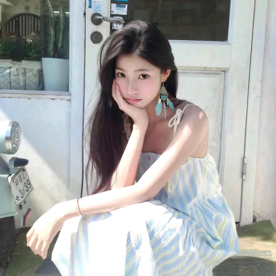 李