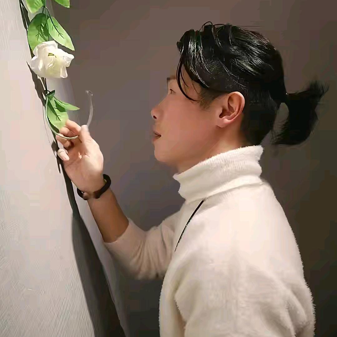 青旅子烨