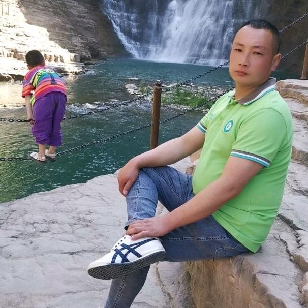 小龙汽车电器空调