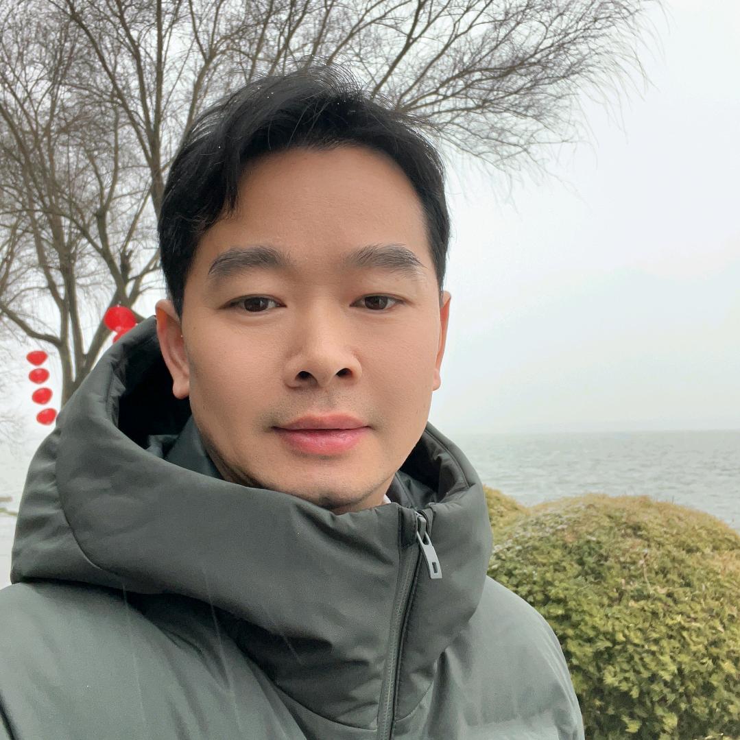 瑜伽金字塔鲍峰