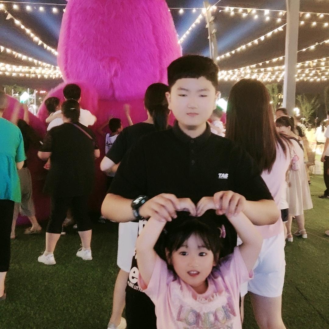 小小孩