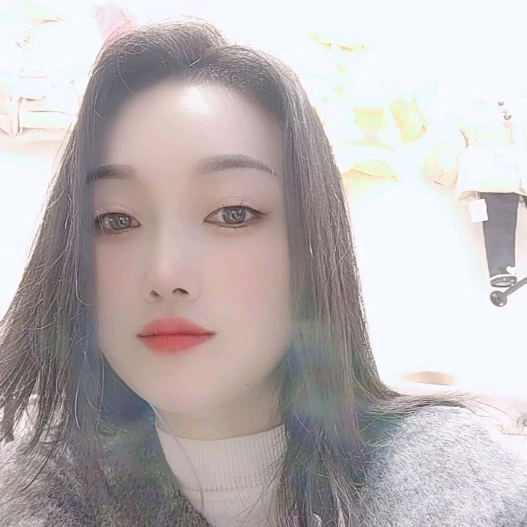 @萌宝贝潮童店(鹿鹿搭配)
