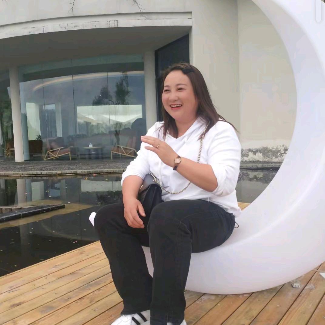 伤了心依然伪装