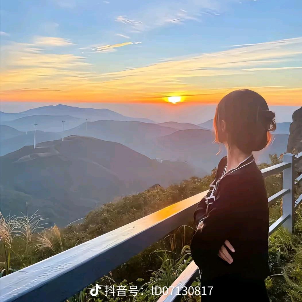 彤彤辰辰
