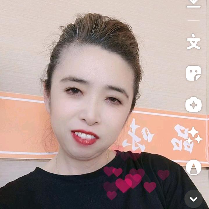 郑姐每晚8:10分开播