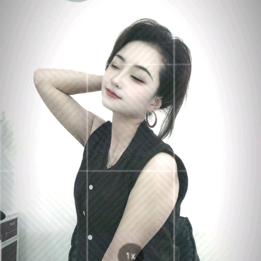 《油糕妹》