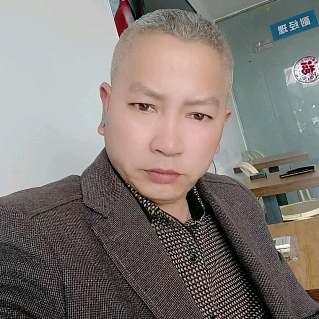军哥逼话多