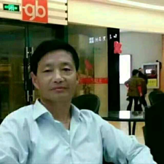 谁来爱我我爱谁！