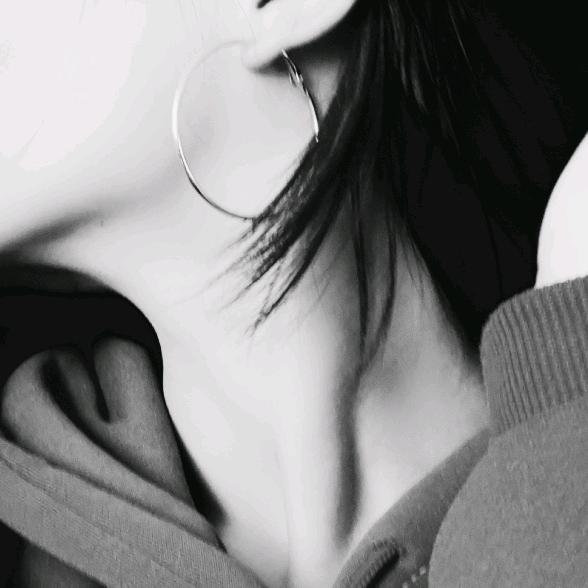 红桃Q