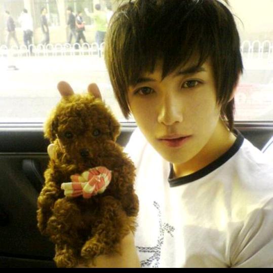 为了生活努力拼搏，