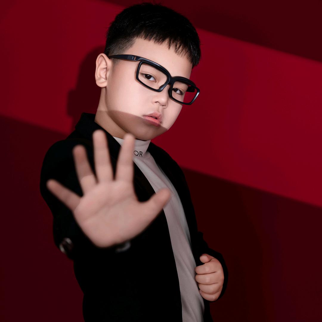 小哥头像