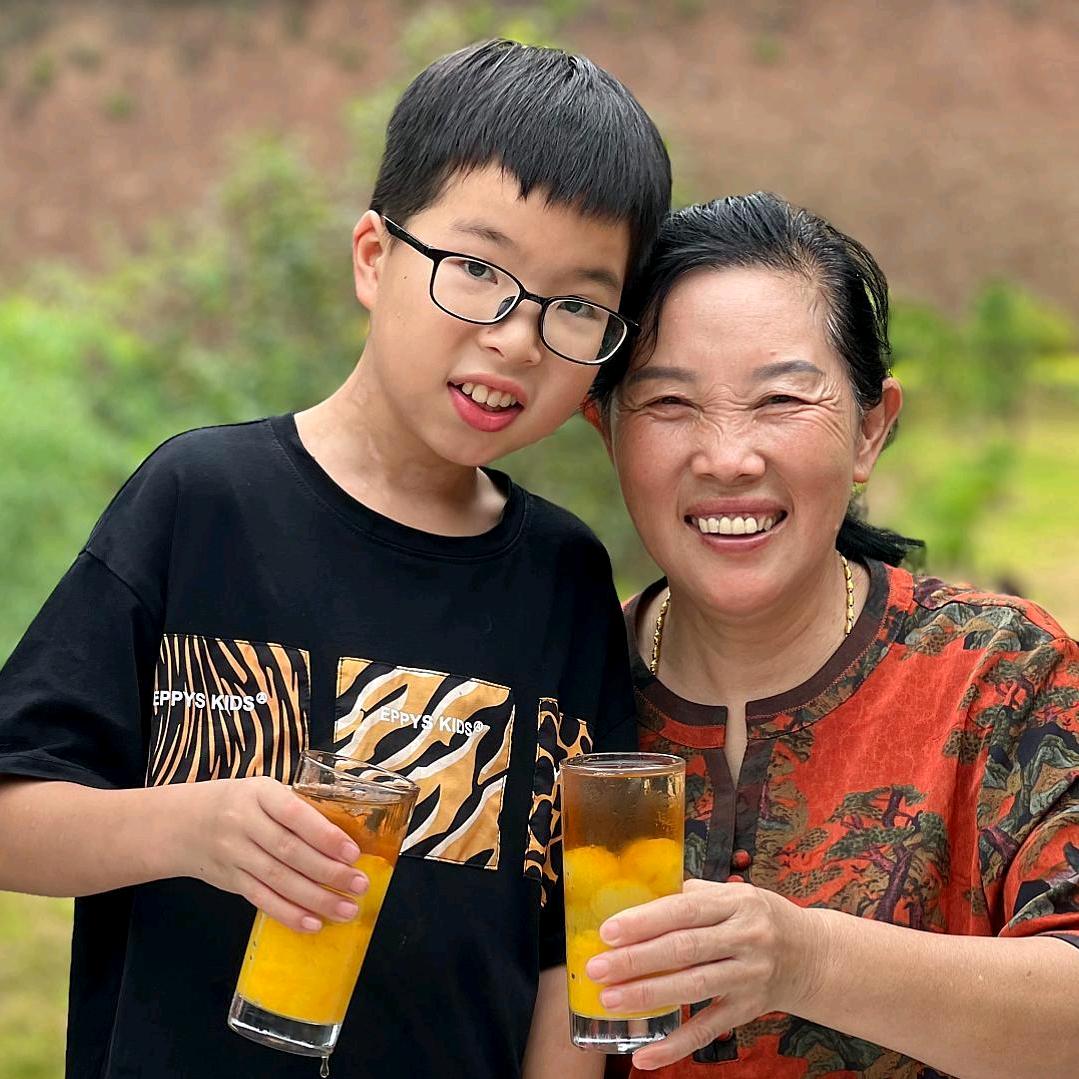 潘姥姥的小外孙