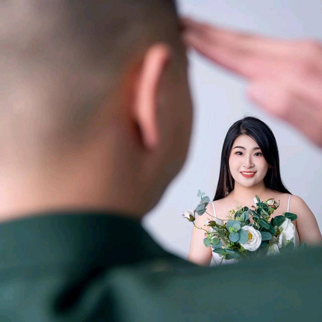 小小崔