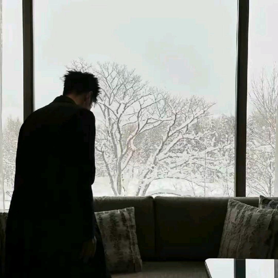 风起.