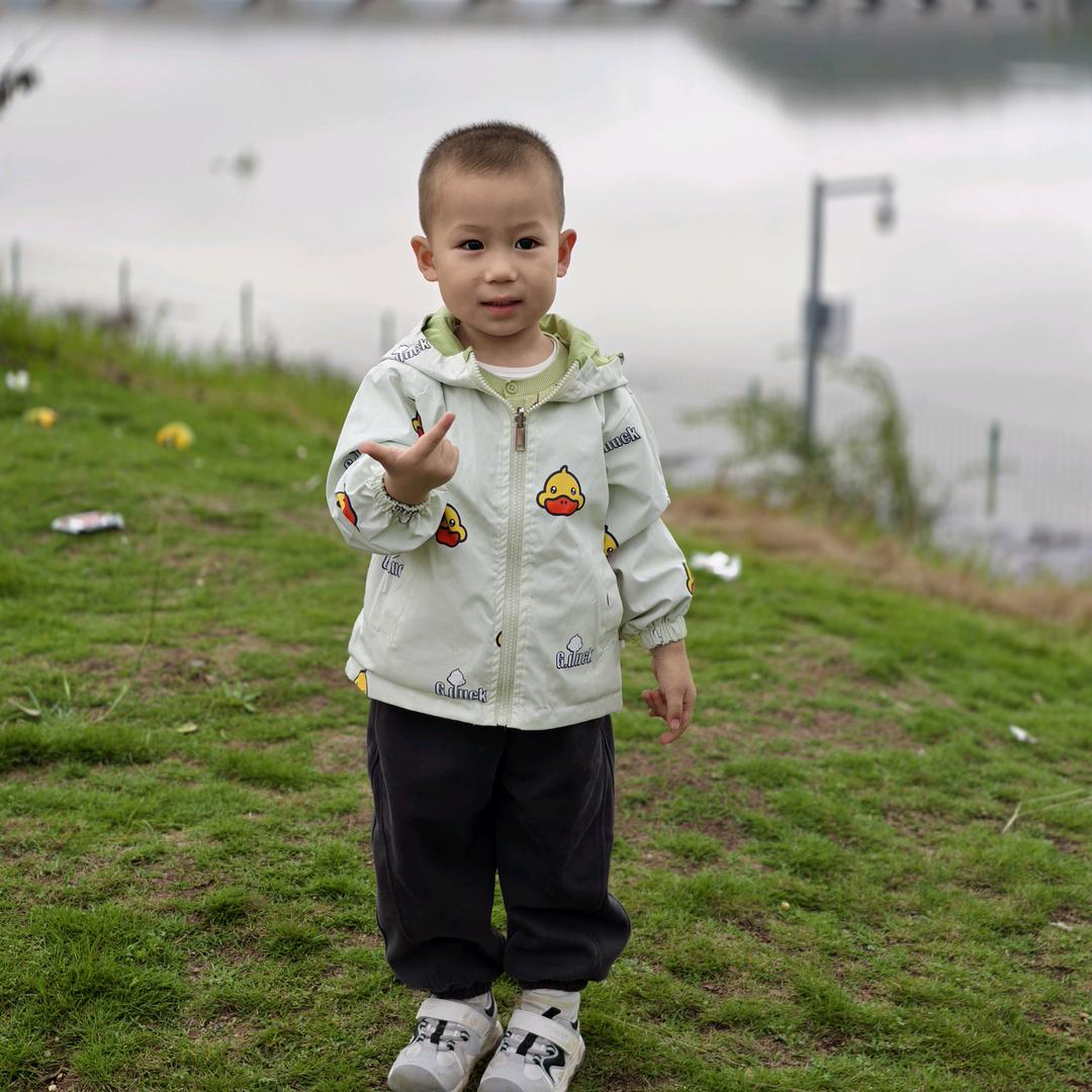 郧阳路联通大厅刘玉荣
