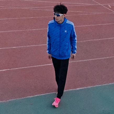 跑不快的平🏃🏻‍♂️