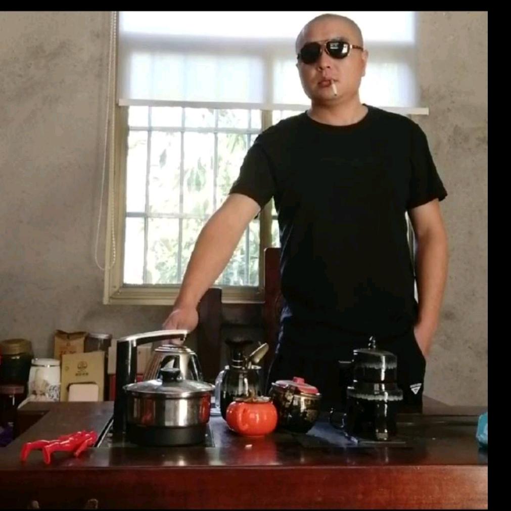 光头哥➡️带小光头⬇