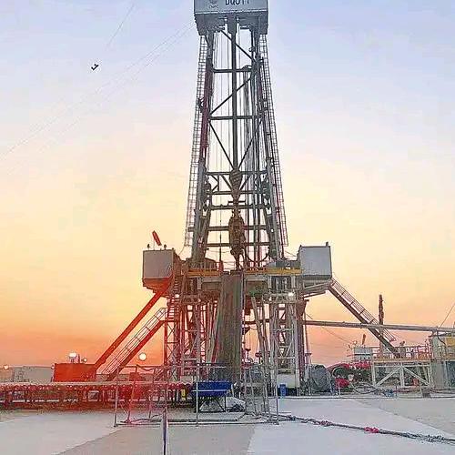 百米钻深井各种口经150-350直径