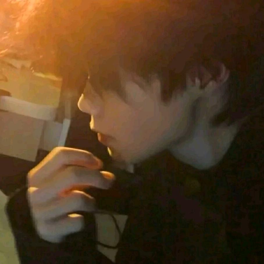 骑着蜗牛追导弹