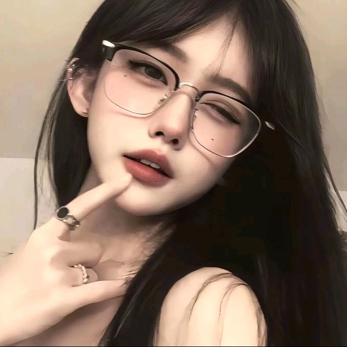 ✔