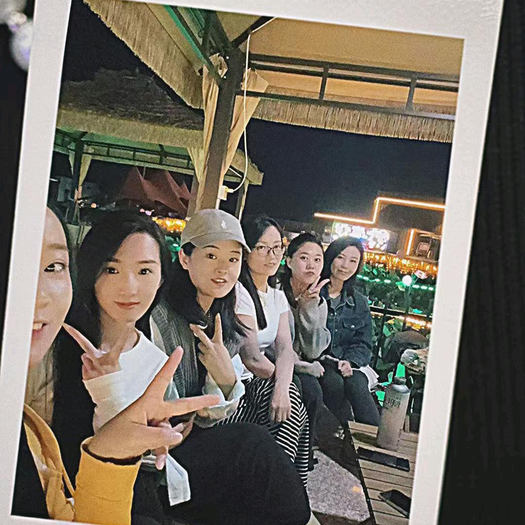 头等舱小姐姐昌国店