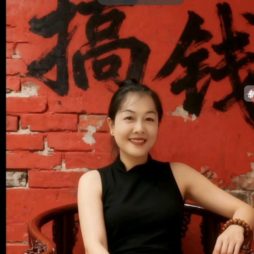 晓霞鼓队（广场小大妈妮）