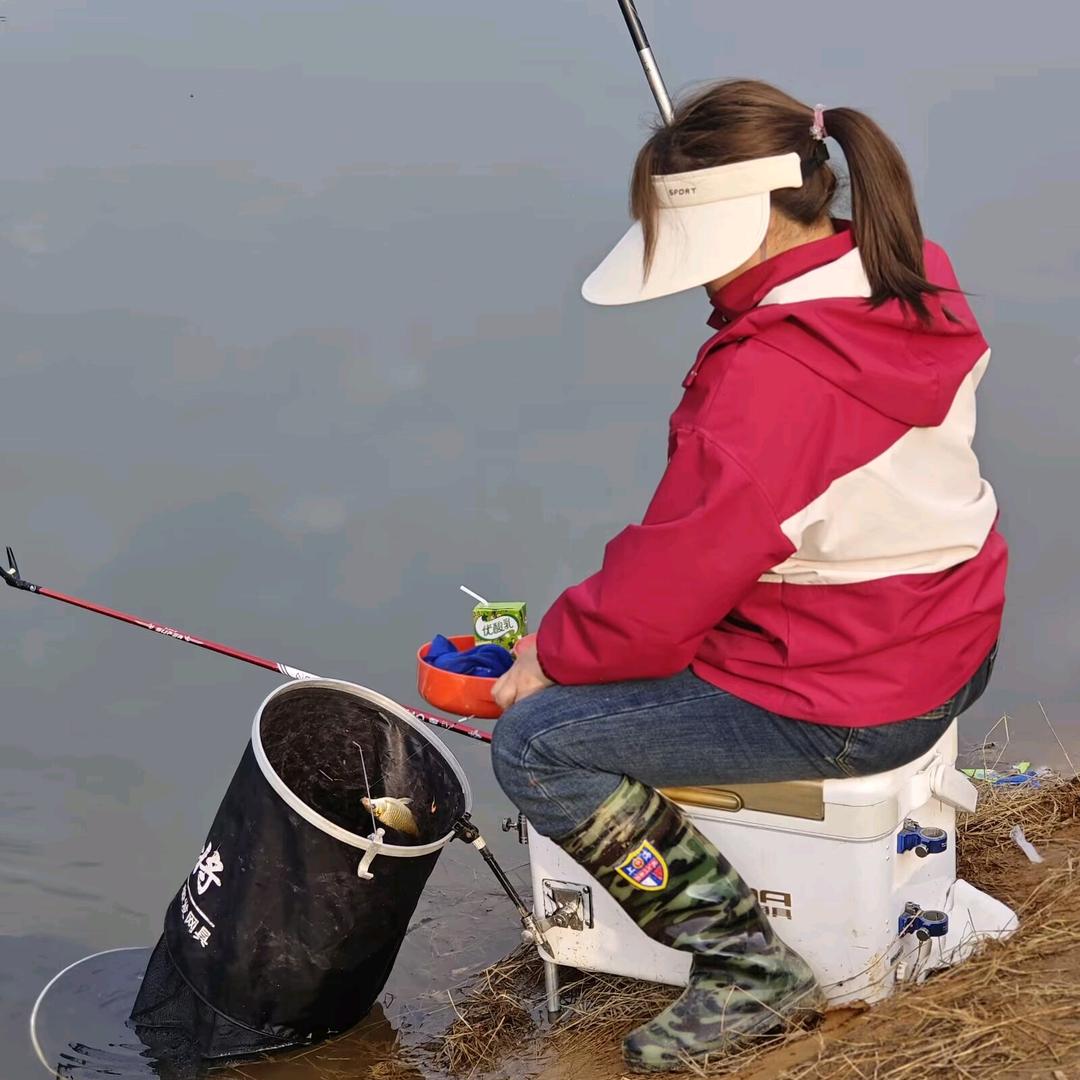 🎣小曹爱钓鱼🎣