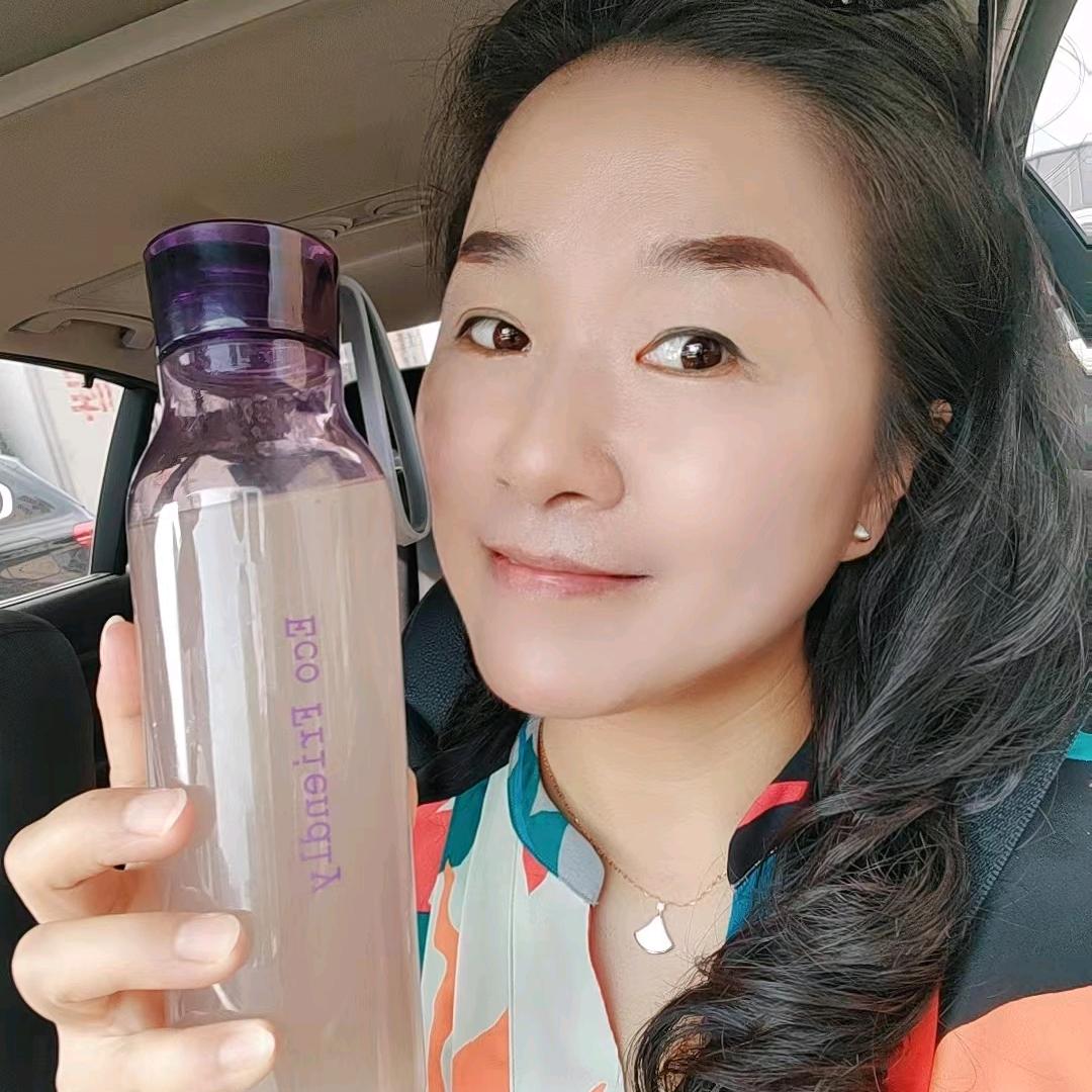 爱笑的艾米