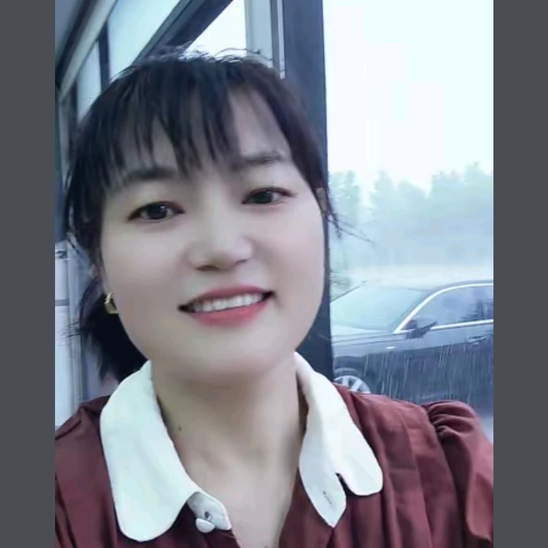 刘姐爱唱戏