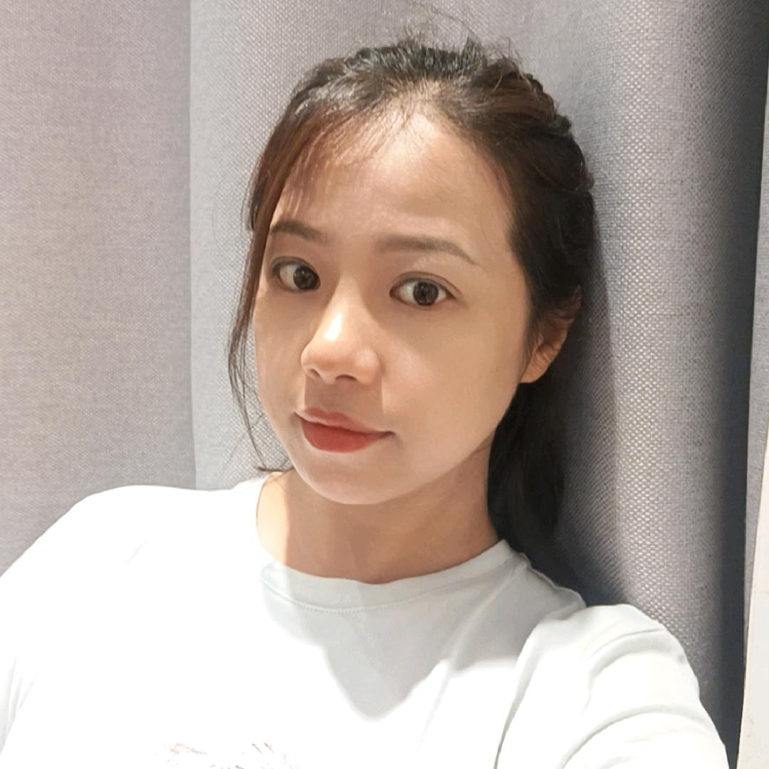 新县阿依莲女装