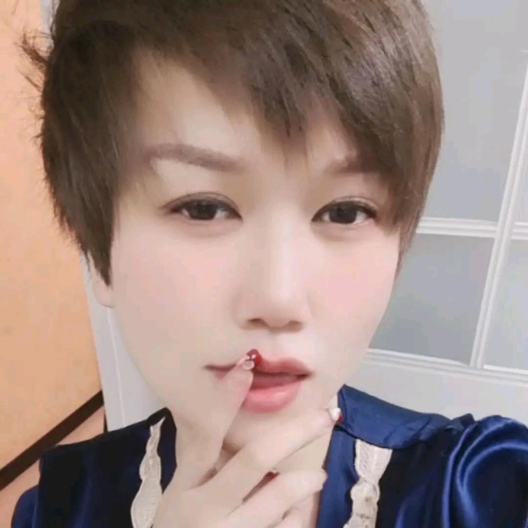 卖窗帘嗨皮姐