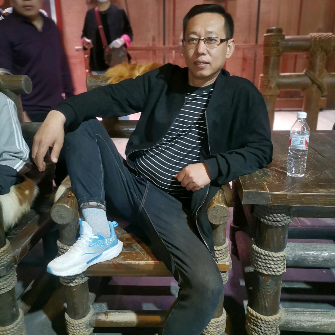 再见只是陌生人