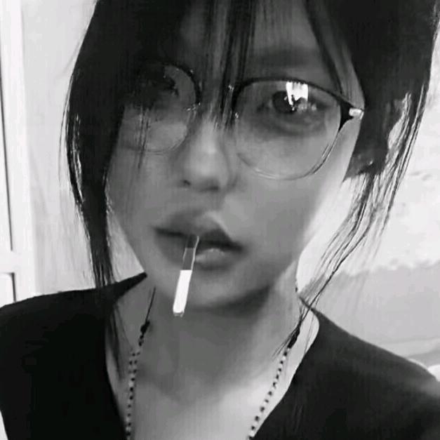 琪琪.