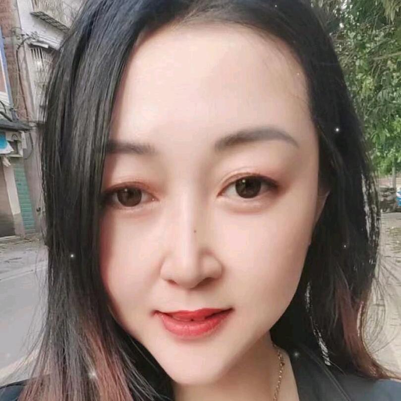 王蓉（余生爱自己）