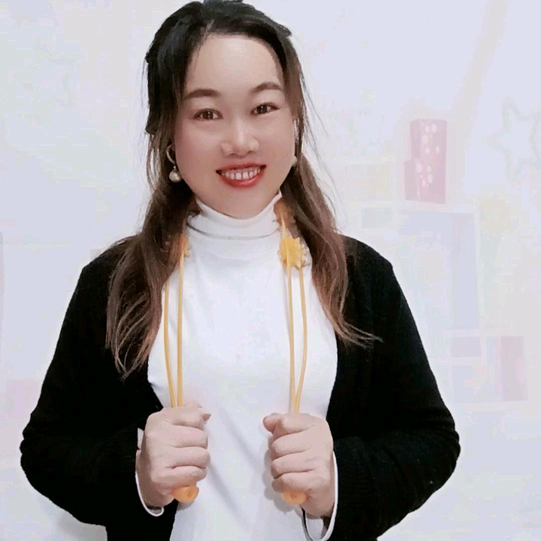婉然一笑