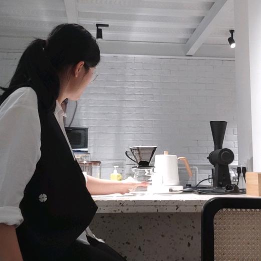 广州闺蜜坊服饰